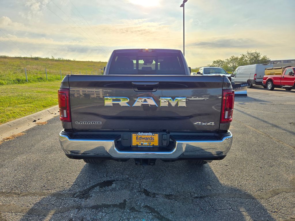 2025 Ram 2500 Laramie photo 4