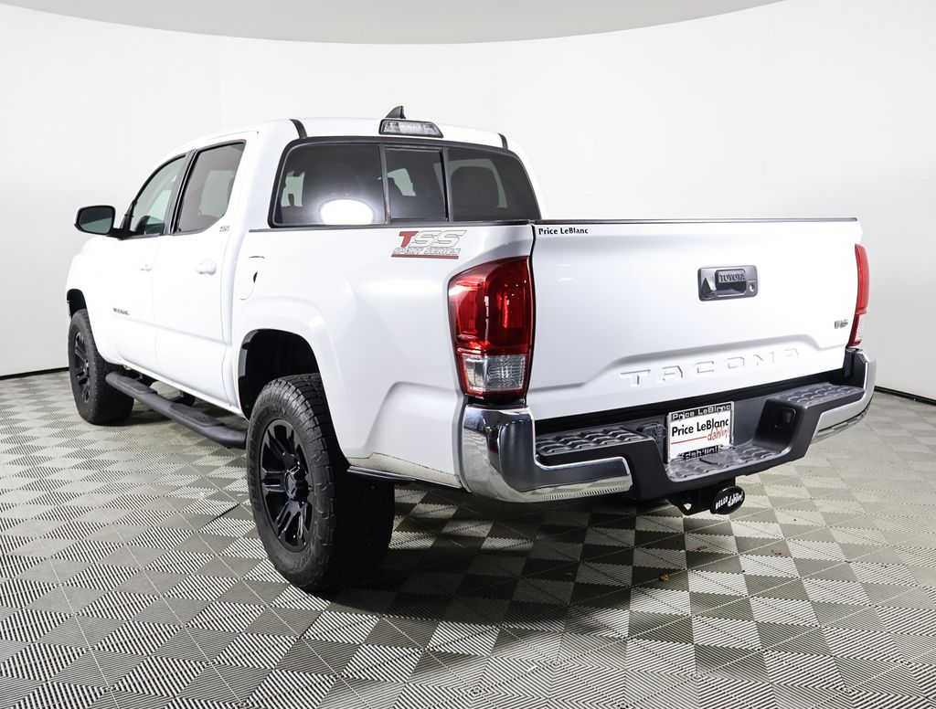 2016 Toyota Tacoma SR5 photo 4