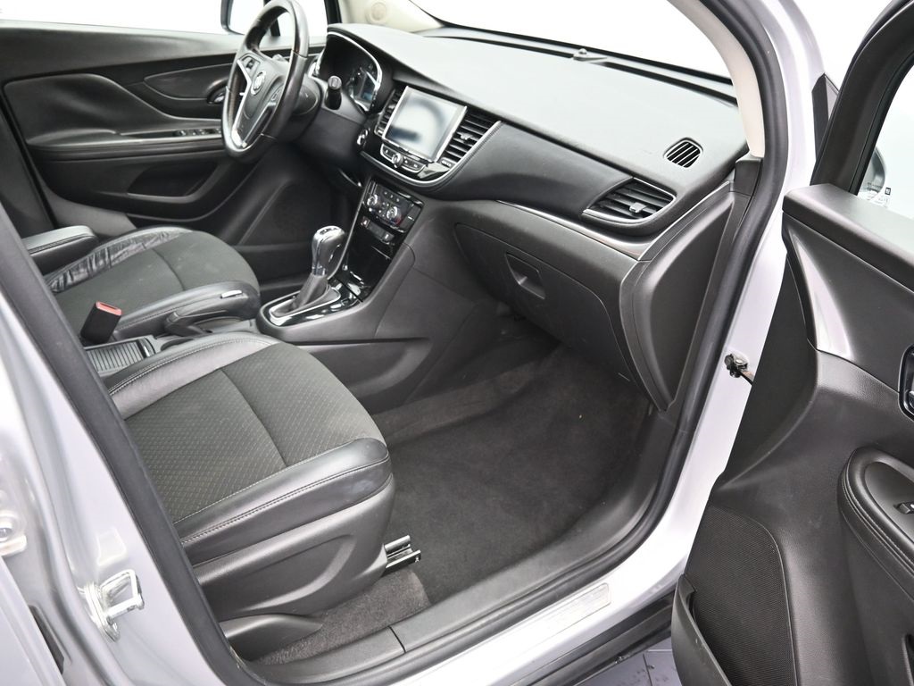 2017 Buick Encore Preferred photo 21