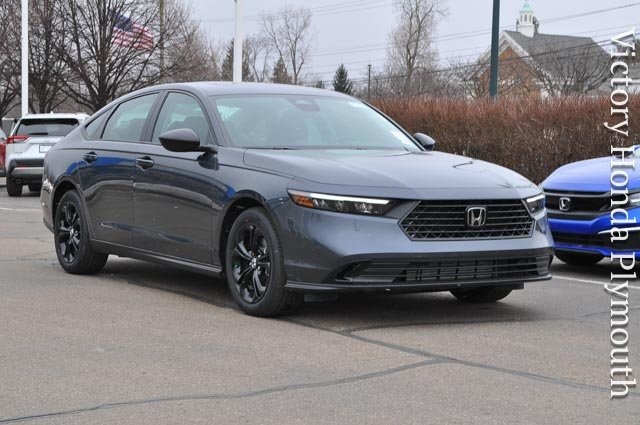 2025 Honda Accord SE's photo