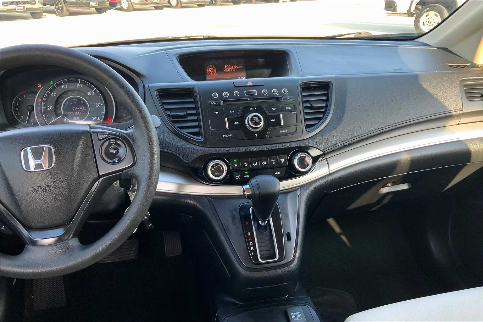 2016 Honda CR-V SE photo 6