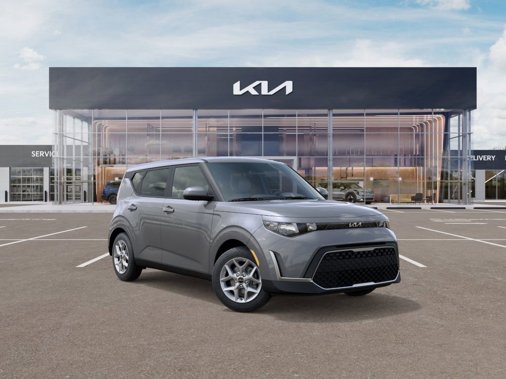 2025 Kia Soul LX's photo