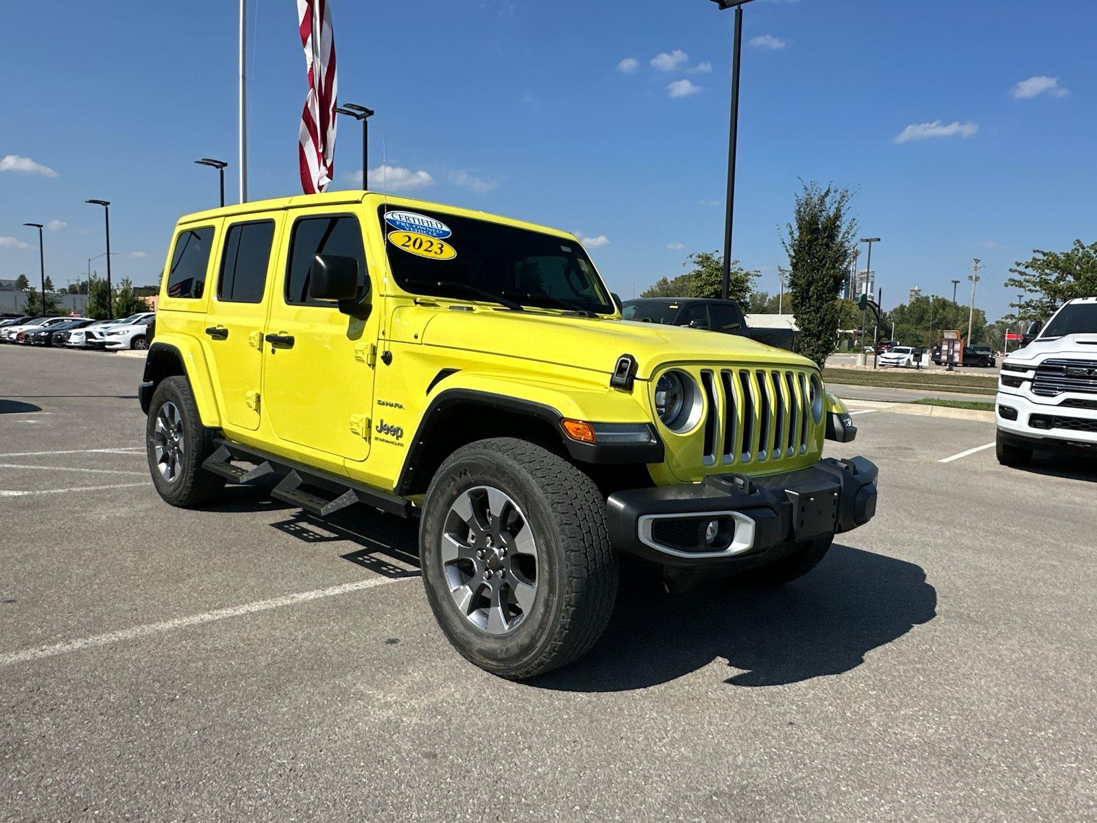 2023 Jeep Wrangler Sahara photo 5