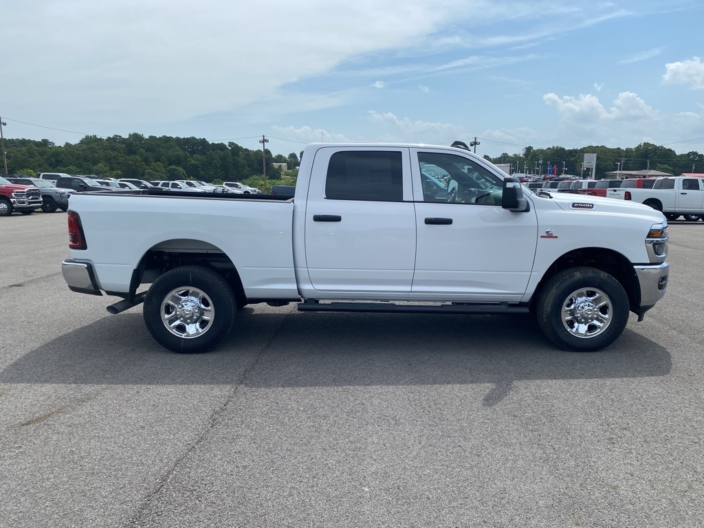 2025 Ram 2500 Tradesman photo 4