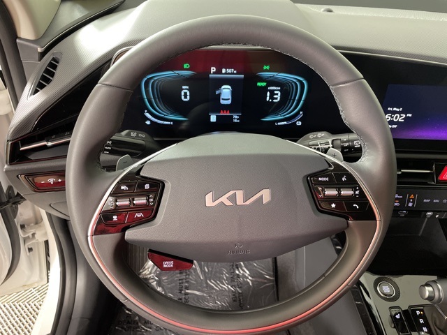 2025 Kia Niro EX photo 15