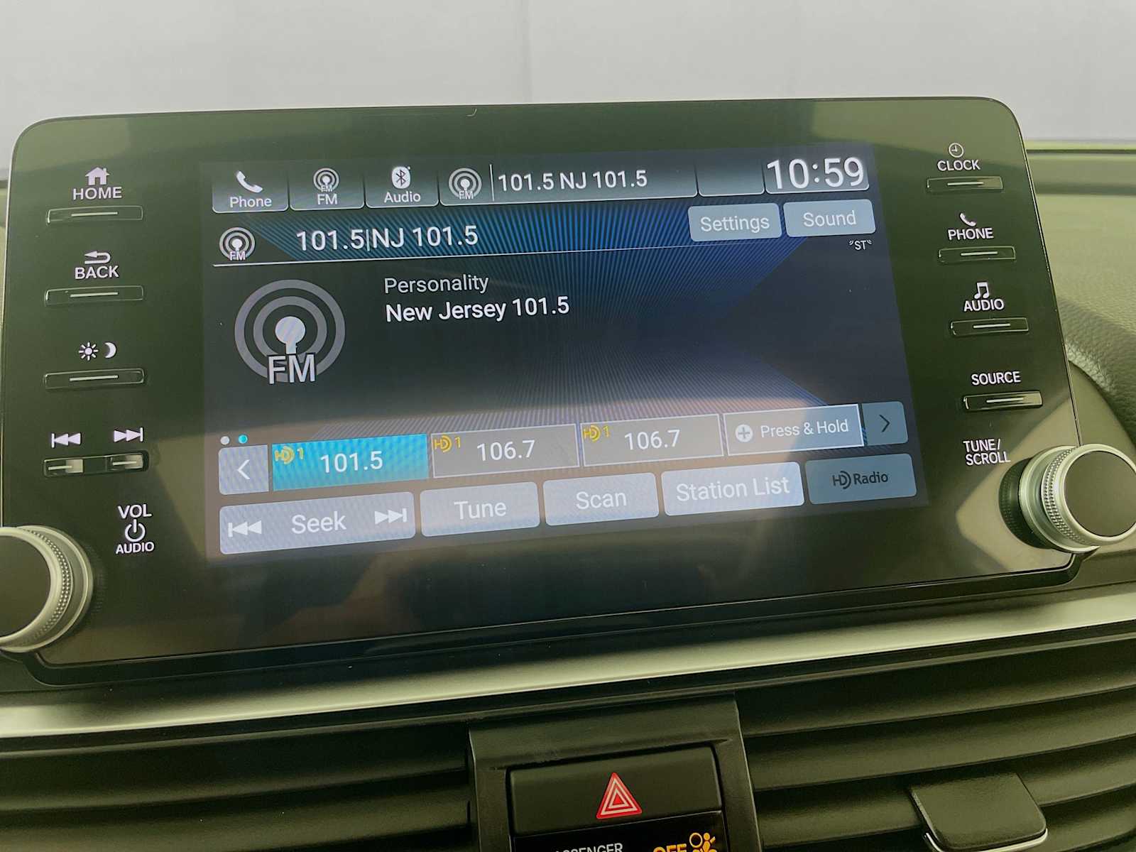 2021 Honda Accord EX-L photo 11