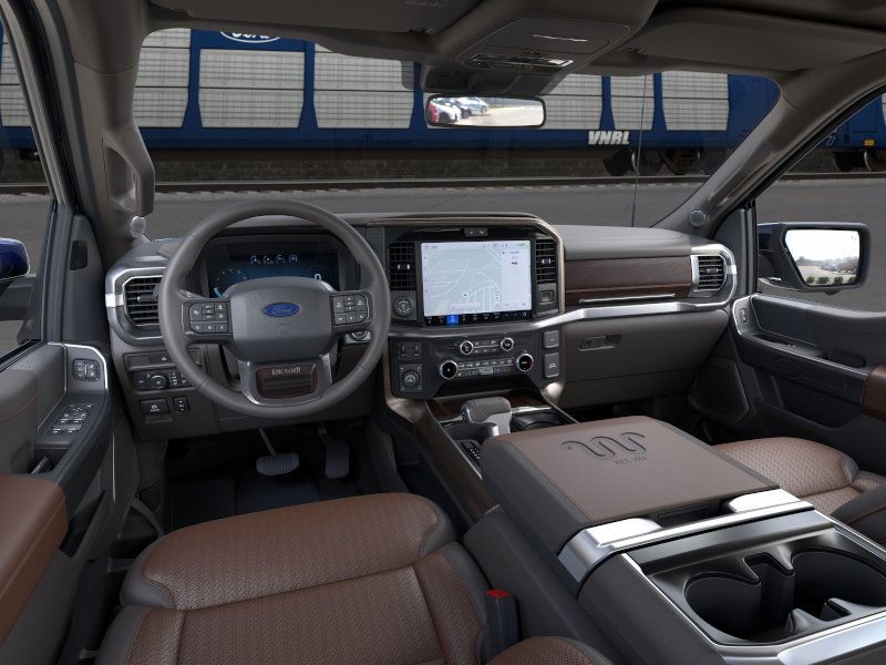 2025 Ford F-150 King Ranch photo 3