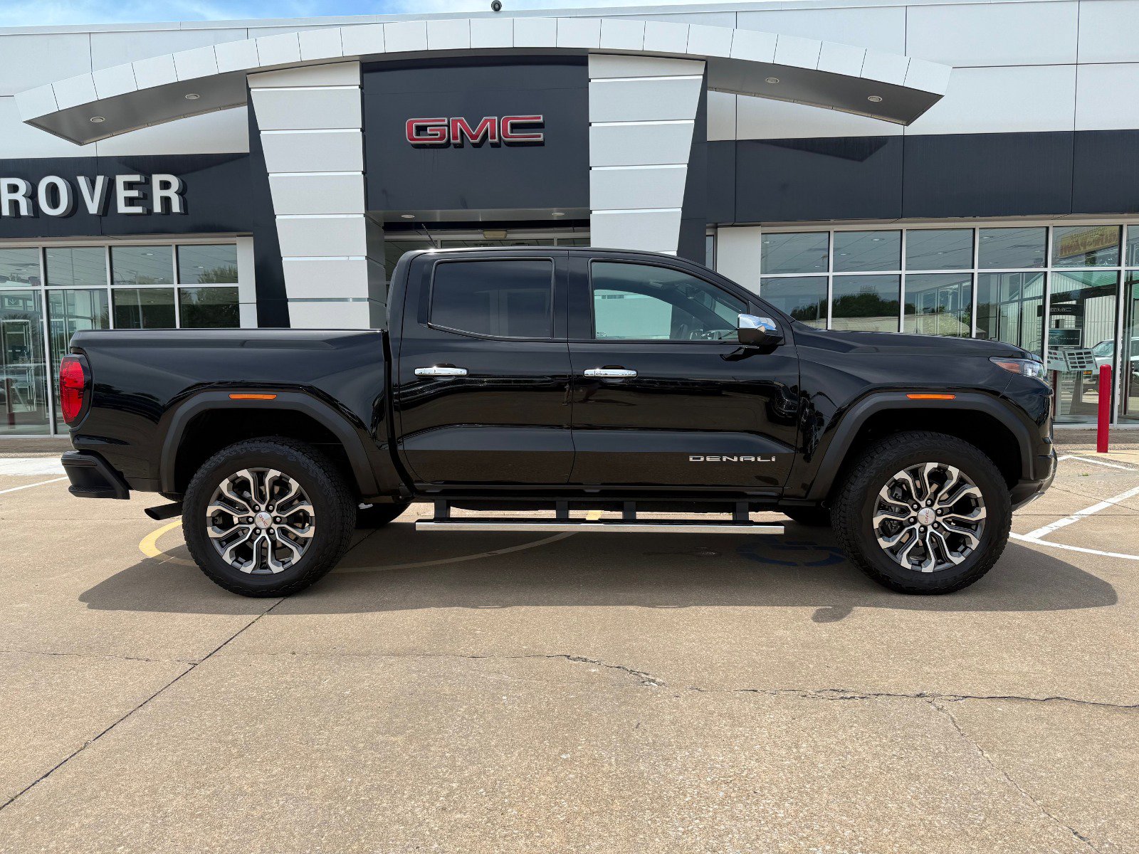 2024 Gmc Canyon Denali photo 3