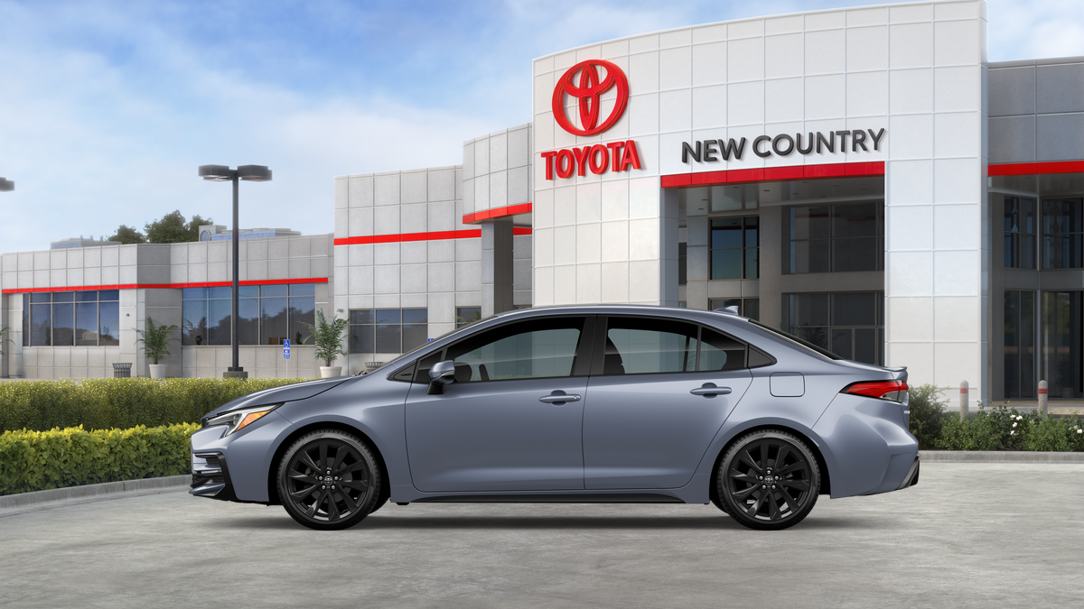 2026 Toyota Corolla SE photo 3