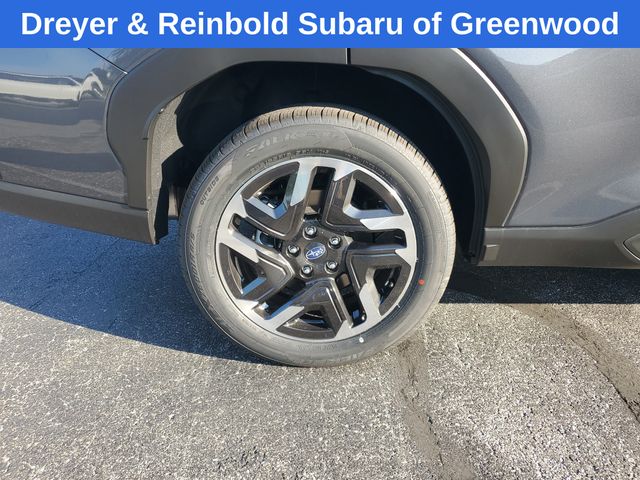 2025 Subaru Forester Premium photo 2
