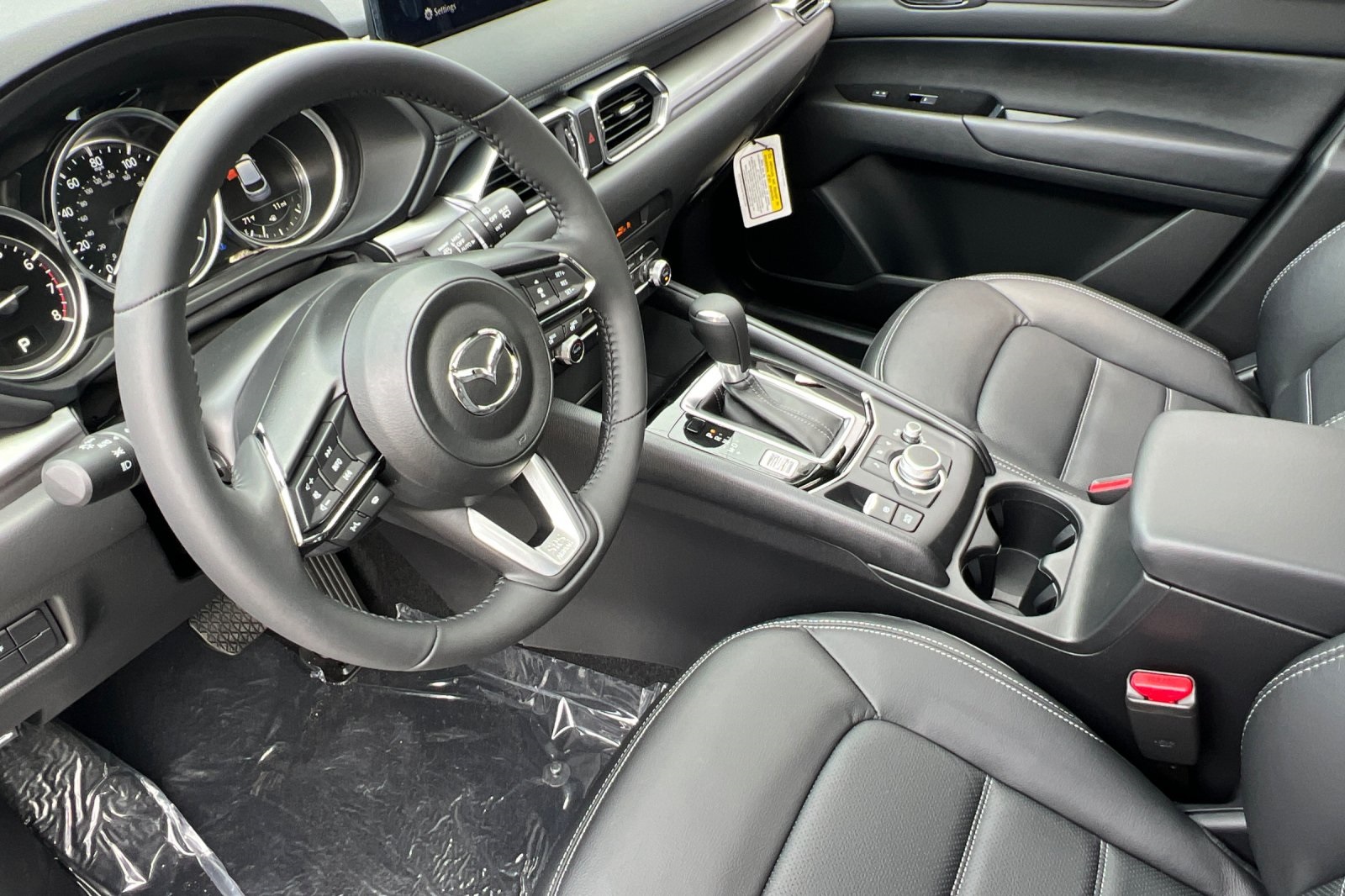 2025 Mazda CX-5 2.5 S Preferred photo 9