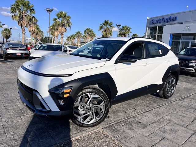 2026 Hyundai Kona SEL photo 3