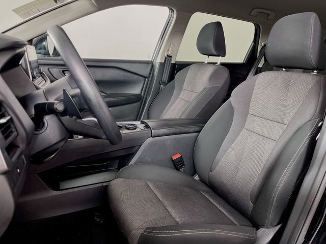 2024 Nissan Rogue SV photo 9