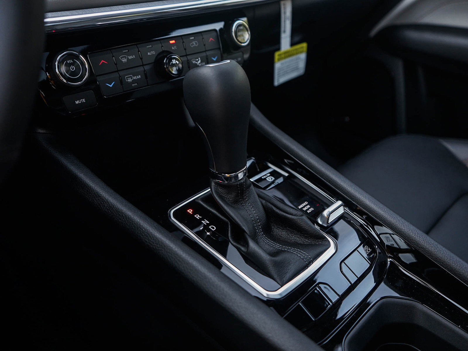 2025 Jeep Compass Limited photo 25