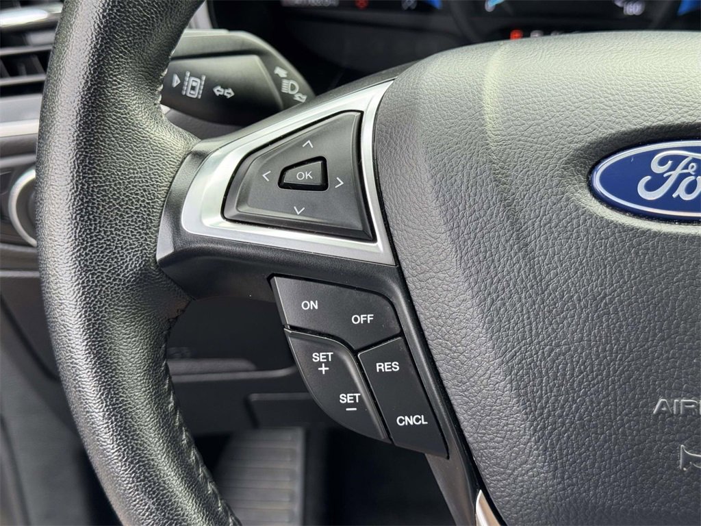 2024 Ford Edge SEL photo 7
