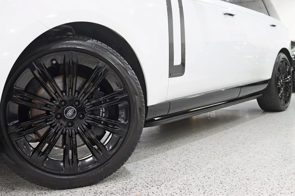 2024 Land Rover Range Rover Autobiography photo 4