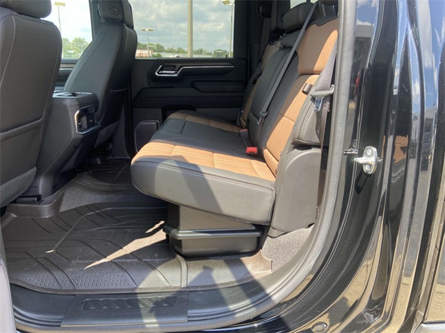 2024 Chevrolet Silverado 2500HD High Country photo 10