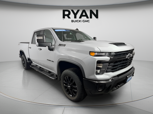 2025 Chevrolet Silverado 2500HD Custom's photo
