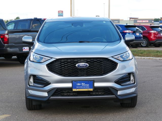 2022 Ford Edge ST photo 17