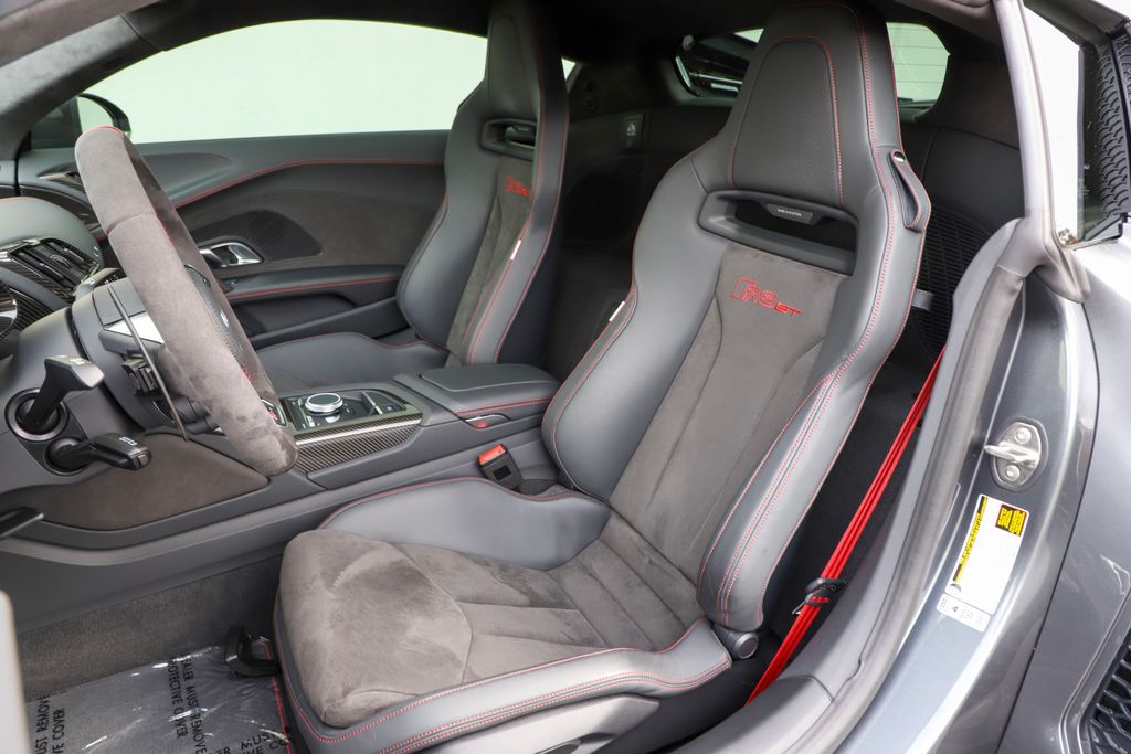 2023 Audi R8 5.2 photo 4