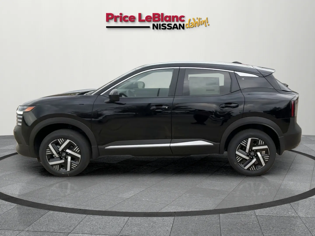 2026 Nissan Kicks SV photo 2