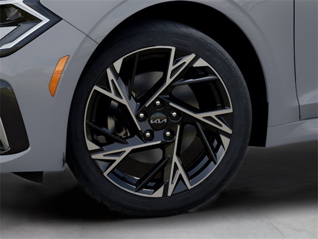 2025 Kia K5 GT-Line photo 16