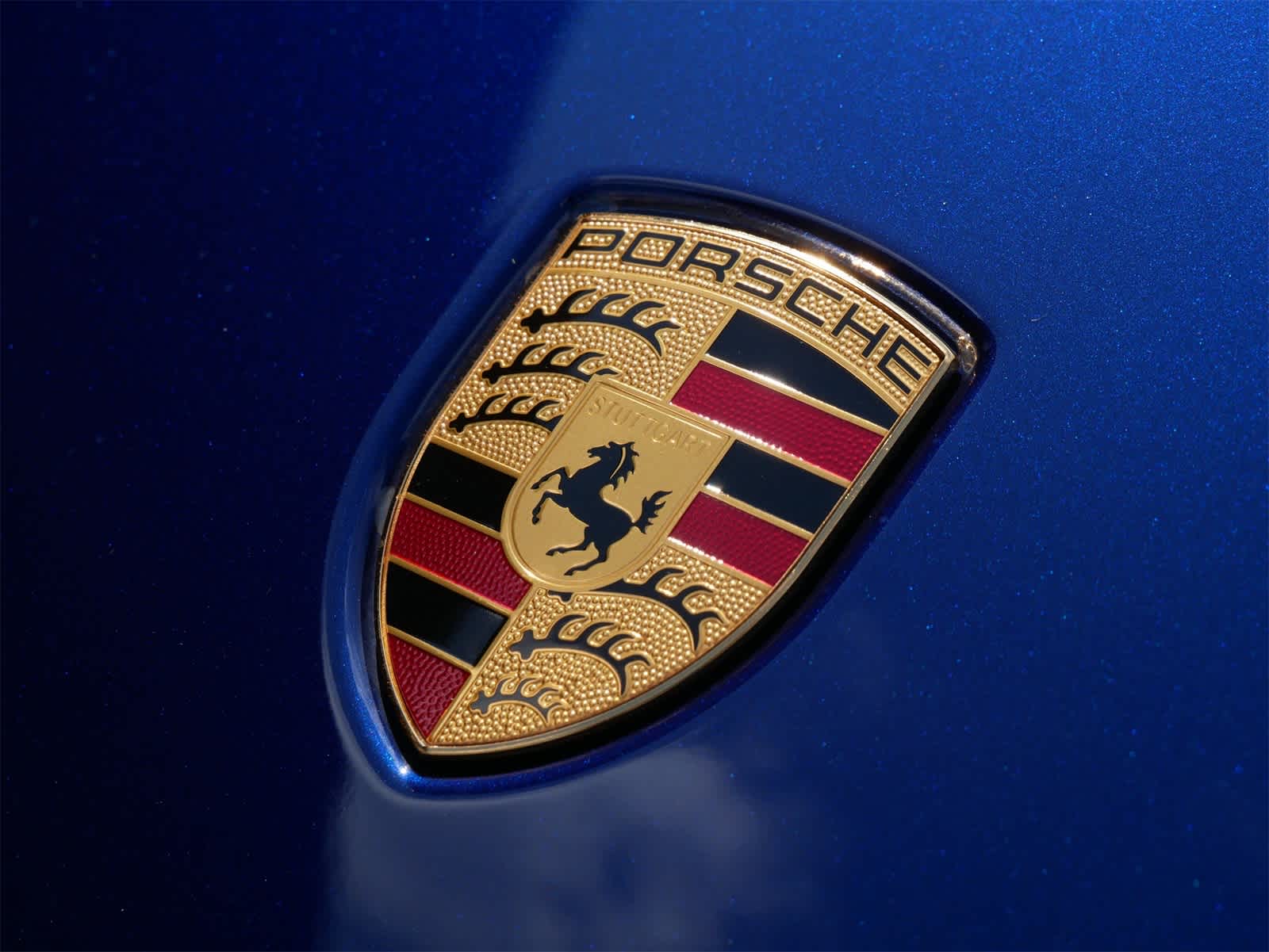 2025 Porsche Macan photo 17