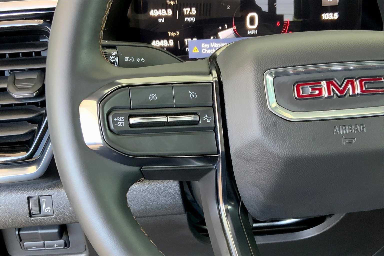 2025 Gmc Canyon AT4 photo 22