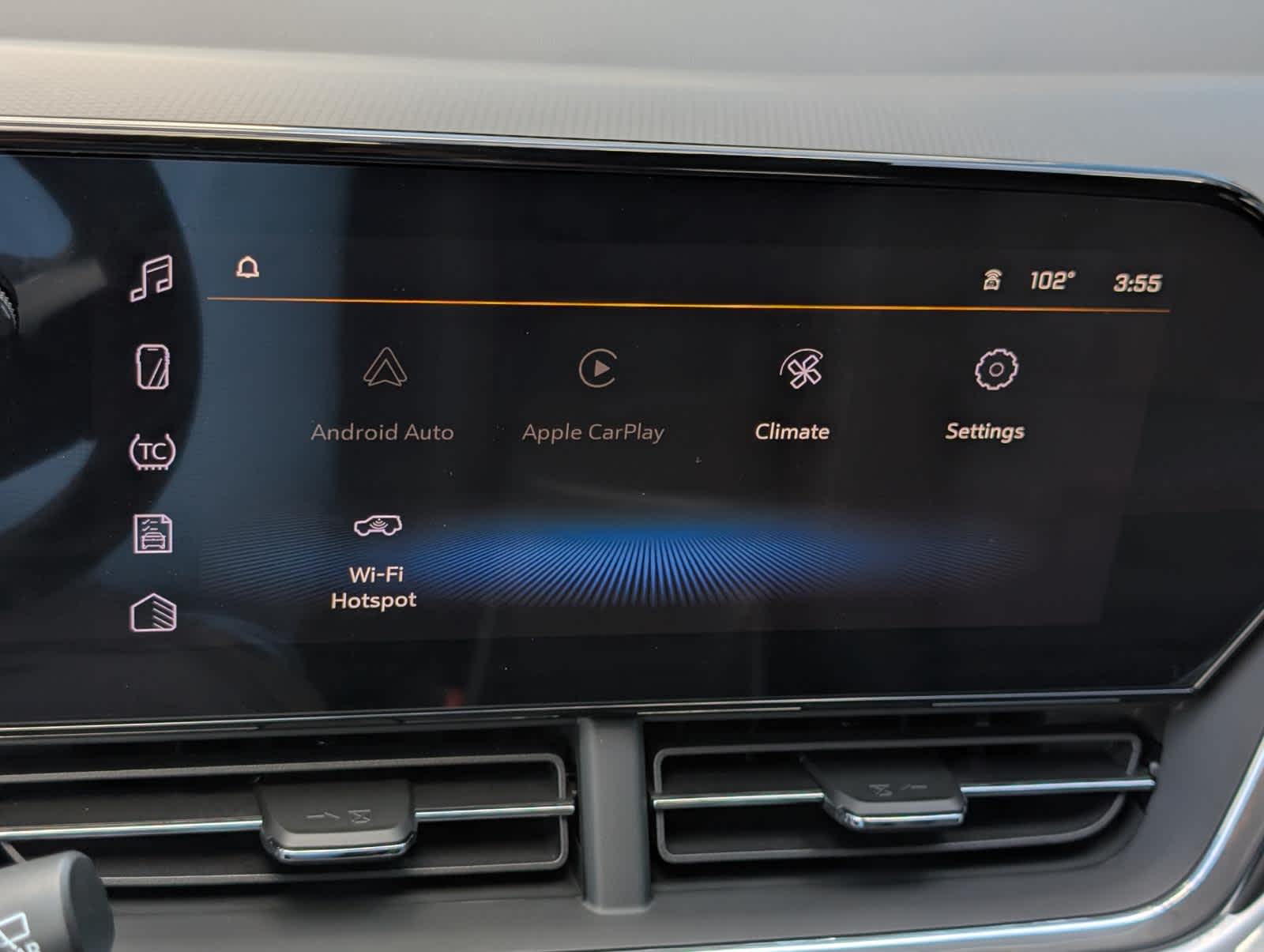 2025 Chevrolet Trax LT photo 21