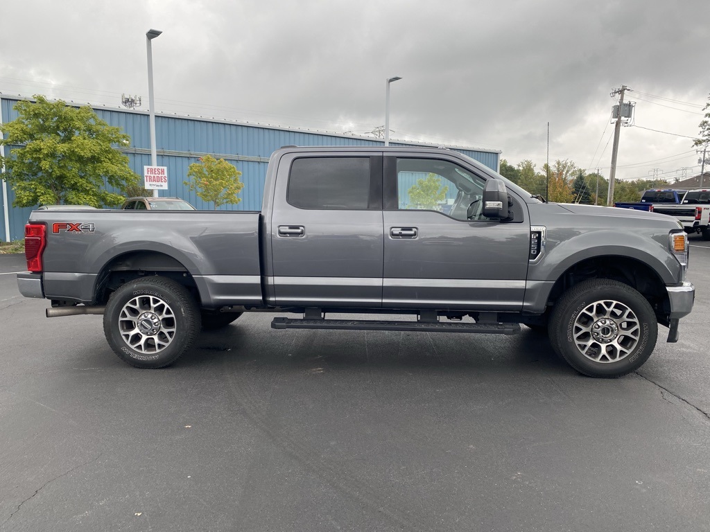 2022 Ford F-250 Lariat photo 11