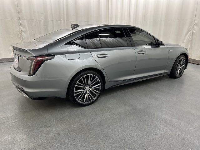 2023 Cadillac CT5 V photo 4
