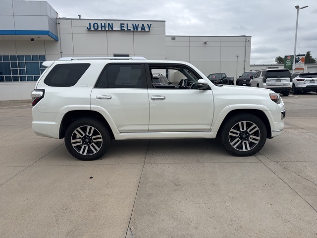 2018 Toyota 4Runner Limited photo 2