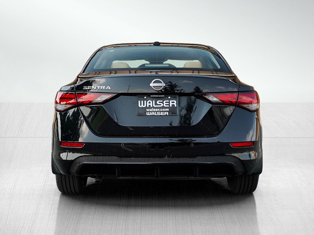 2025 Nissan Sentra SV photo 4