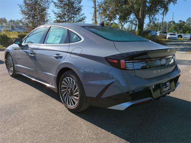 2025 Hyundai Sonata Hybrid SEL photo 7