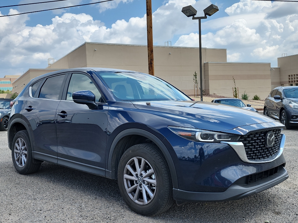 2023 Mazda CX-5 Sport photo 3