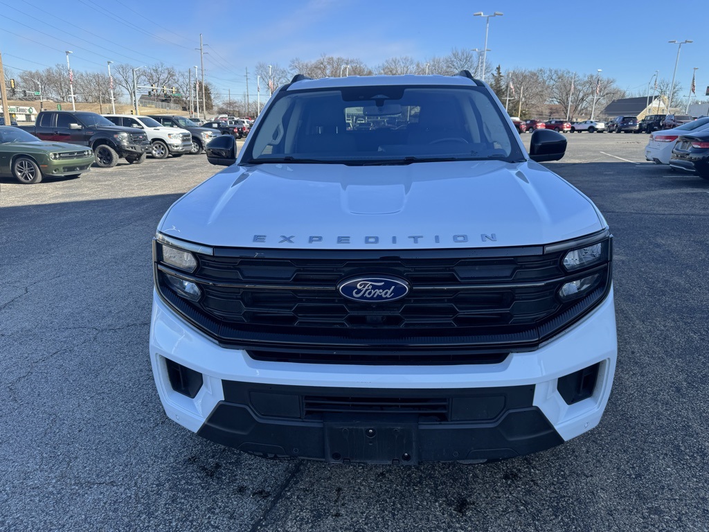 Used 2025 Ford Expedition Active with VIN 1FMJK1J87SEA20837 for sale in Kansas City