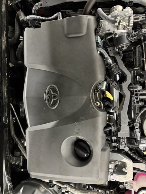 2024 Toyota Camry Hybrid SE photo 21