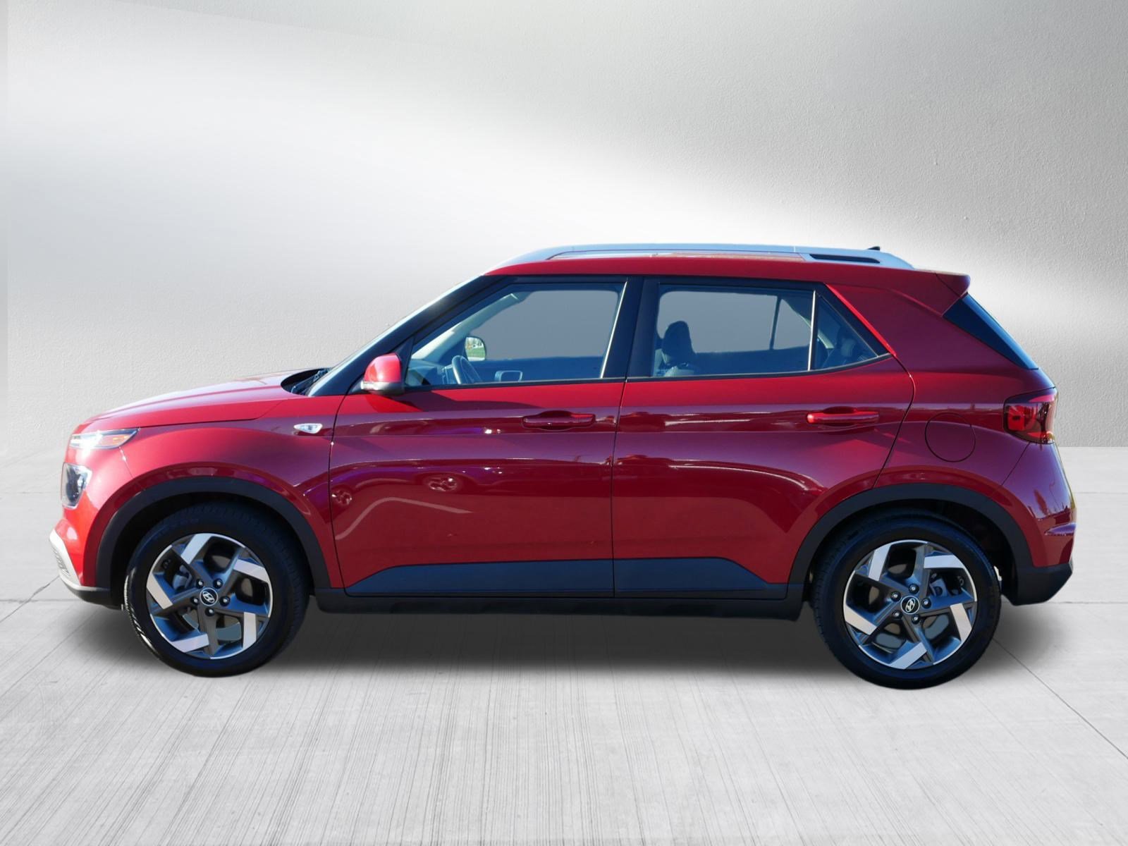 2022 Hyundai Venue SEL Limited photo 4