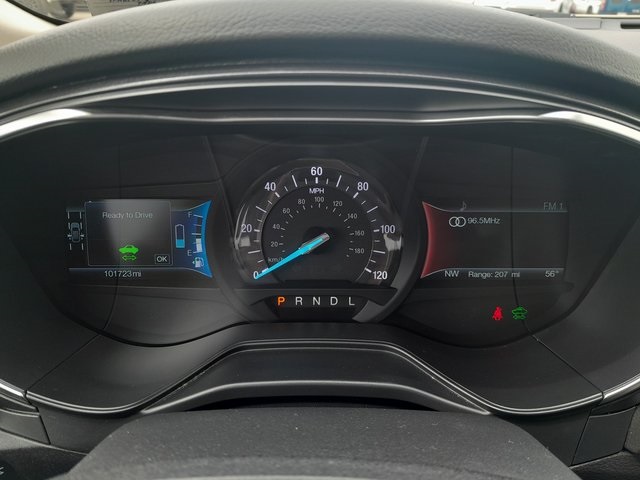 2019 Ford Fusion Energi Titanium photo 12