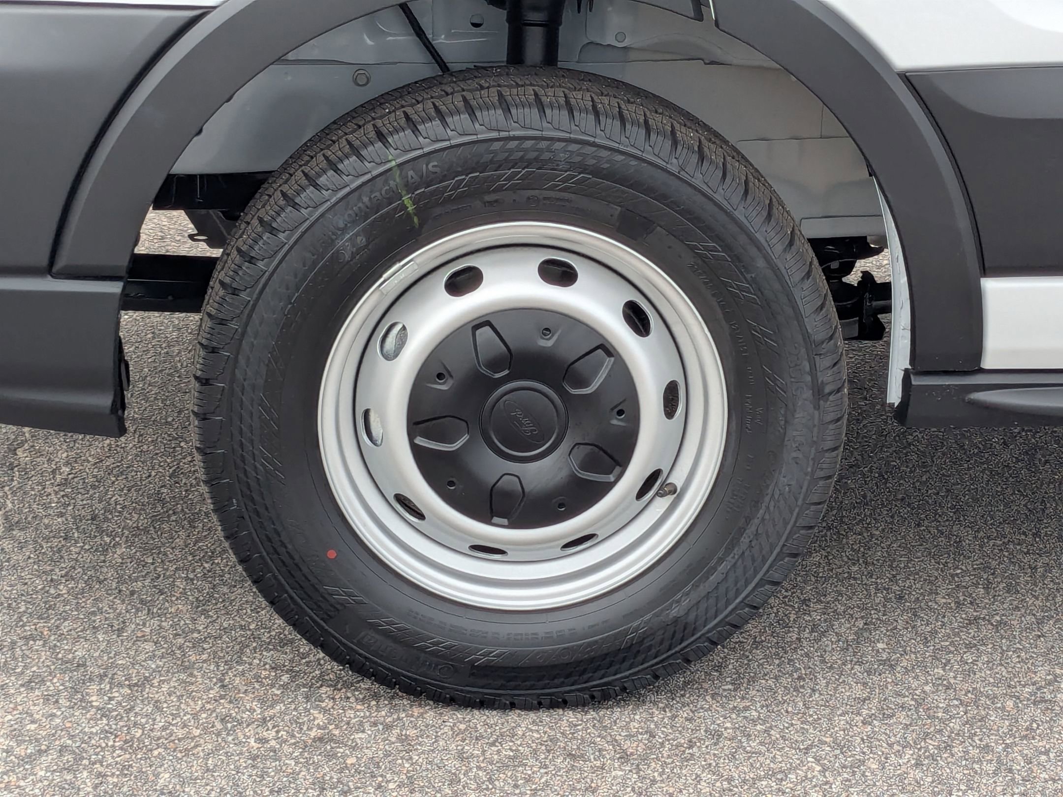 2025 Ford Transit Cargo Van photo 3