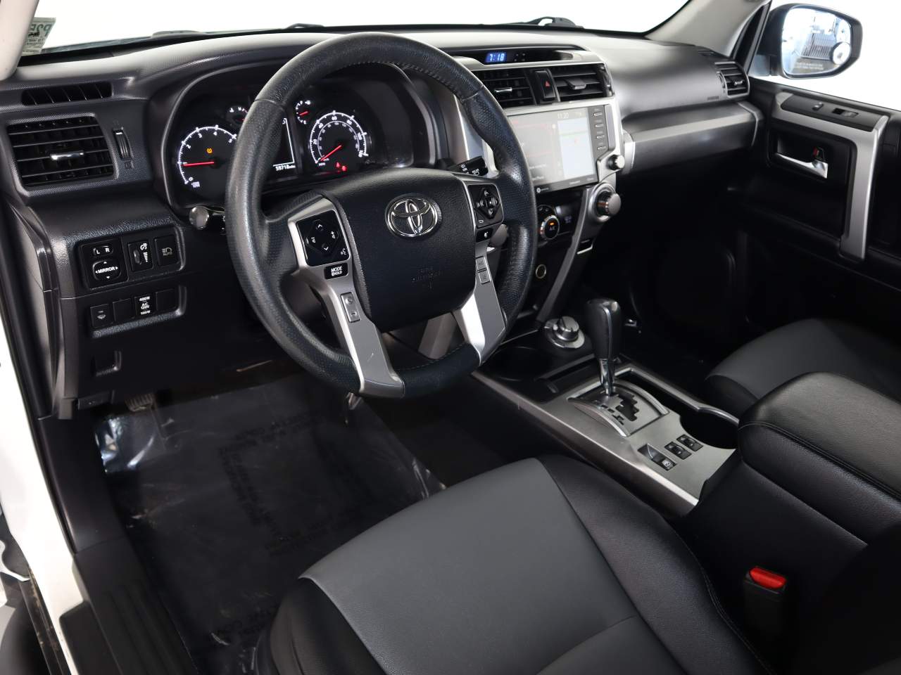 2020 Toyota 4Runner SR5 Premium photo 8