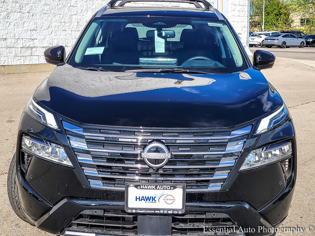 2026 Nissan Rogue Platinum photo 4