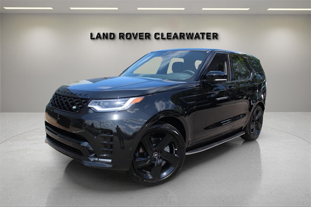 2025 Land Rover Discovery Dynamic SE's photo