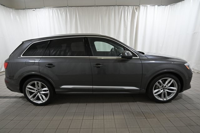 2025 Audi Q7 55 Premium Plus photo 8