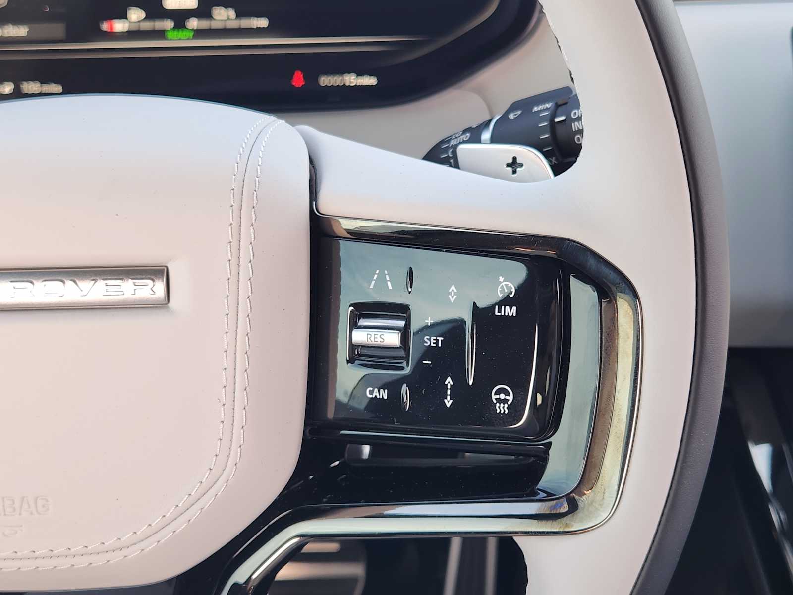 2025 Land Rover Range Rover Sport SE photo 24