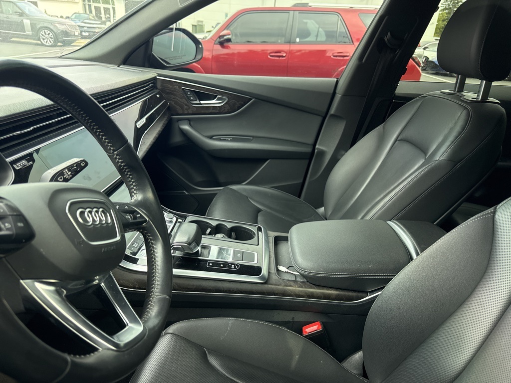 2019 Audi Q8 line Premium Plus photo 5