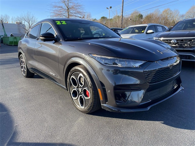 2022 Ford Mustang Mach-E GT AWD's photo
