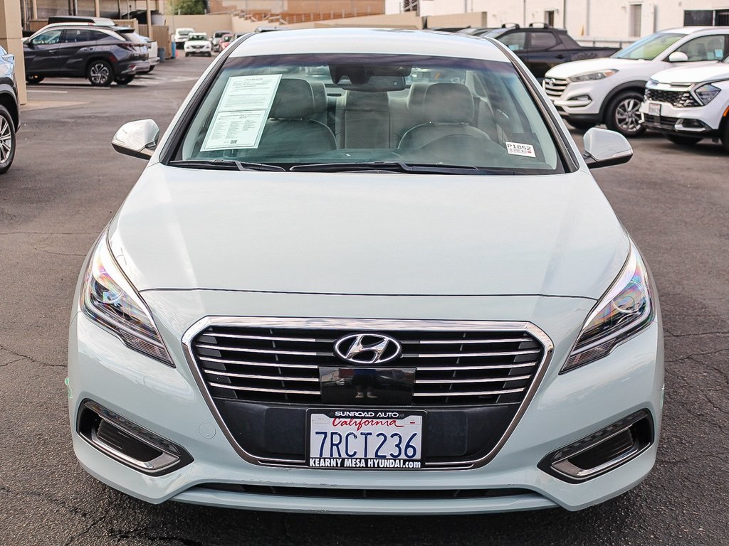 2016 Hyundai Sonata Plug-In Hybrid Limited photo 2