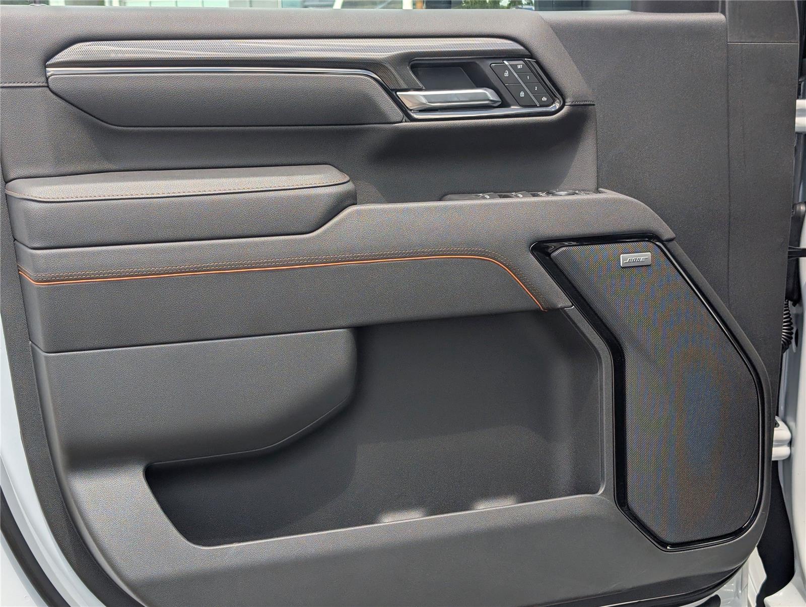 2025 Gmc Sierra 2500 HD AT4 photo 12