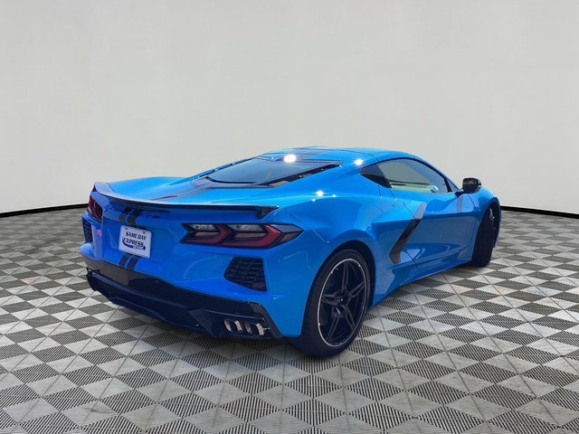 2023 Chevrolet Corvette Stingray 3LT photo 3